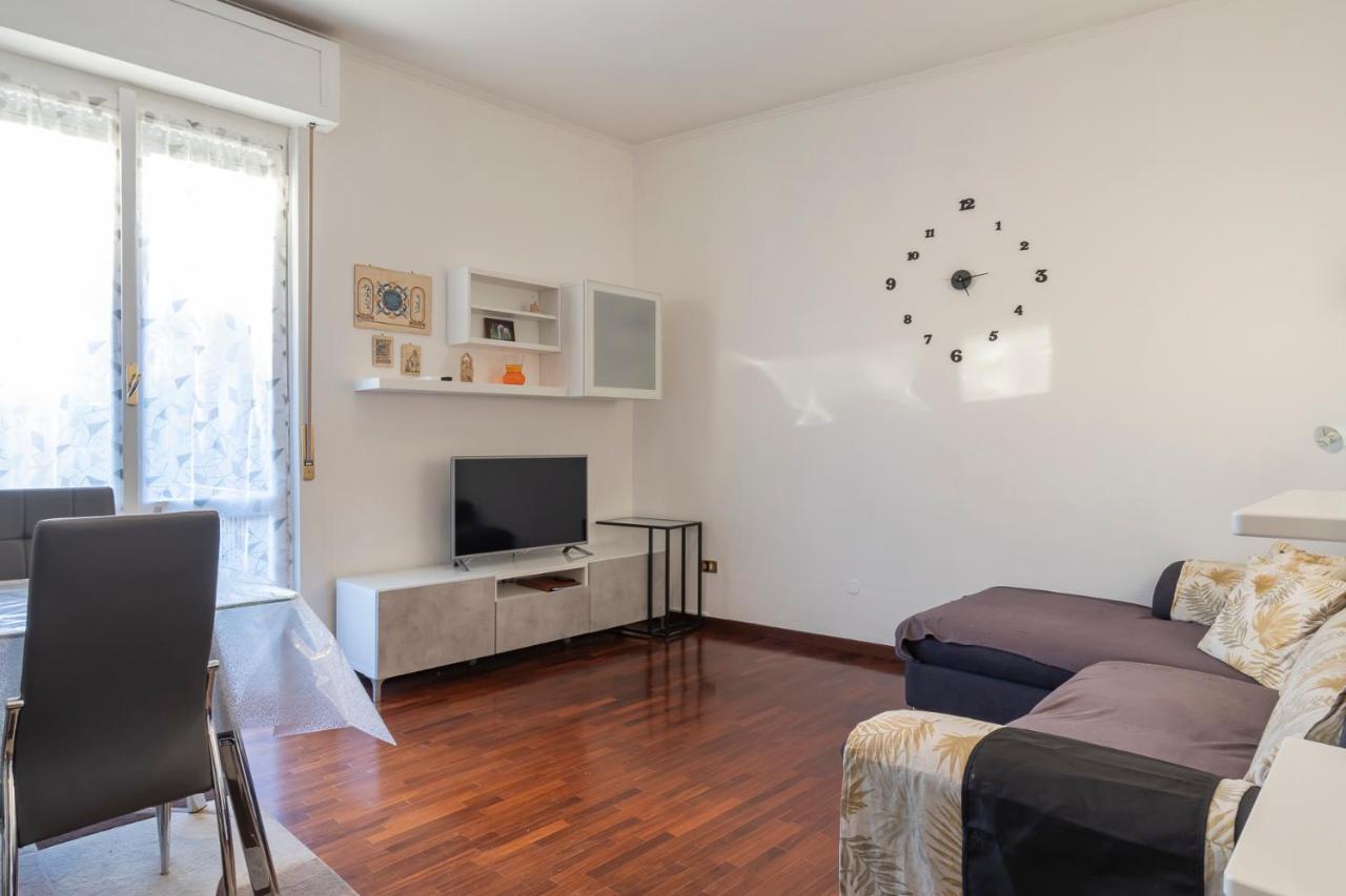 דירות ססטו סן ג'ובני Casa Samy - Sesto Sg A Due Passi Da Sesto Rondo - Battisti מראה חיצוני תמונה