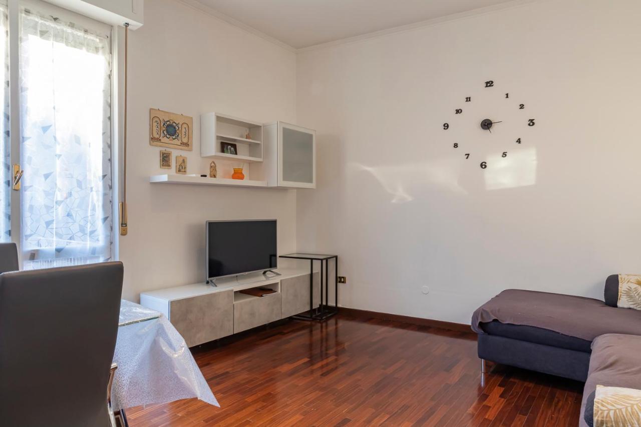 דירות ססטו סן ג'ובני Casa Samy - Sesto Sg A Due Passi Da Sesto Rondo - Battisti מראה חיצוני תמונה